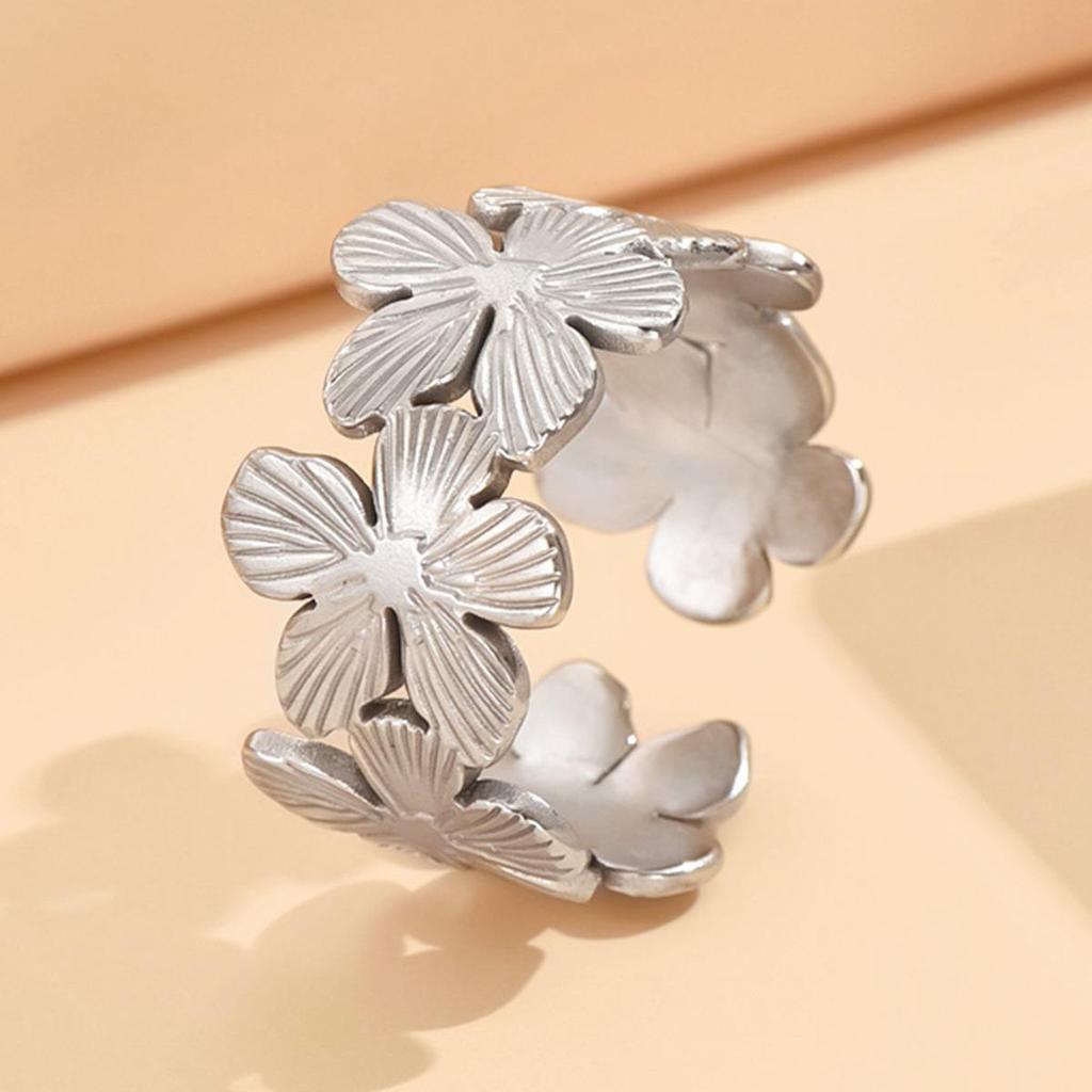 Adjustable Floral Gold-Plated Stainless Steel Ring - Fade Resistant, European & American Resort Style for Women