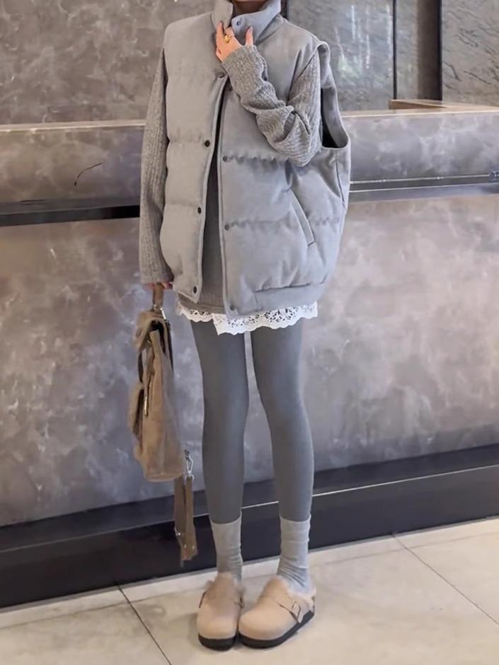 Chic French-Inspired Layered Skirt-Style Women's T-Shirt - Slimming Early Spring Wear