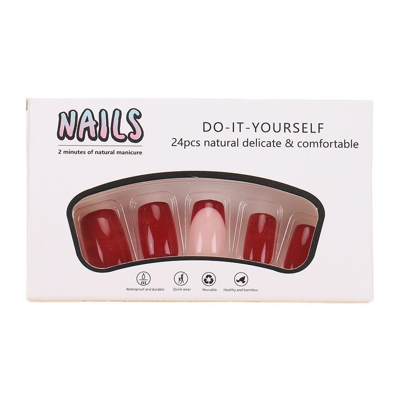 Evropské a americké falešné nehty French Manicure - 24 kusů samolepek v nude colorblocku
