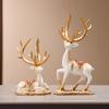 2 Figurinhas de Veado Casal Alce Estátua de Resina Decoração de Centro de Mesa Escultura de Rena Animal