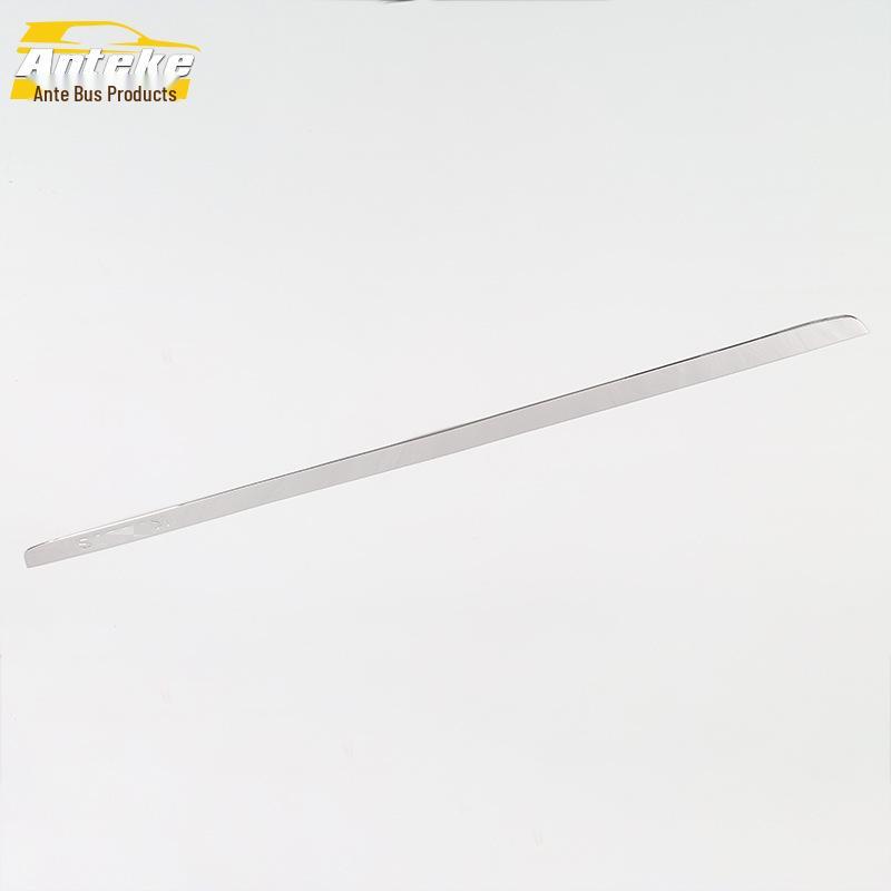 

Anti-Scratch Trim Sticker for 17 Koleos Trunk Tailgate - Decorative Car Accessory