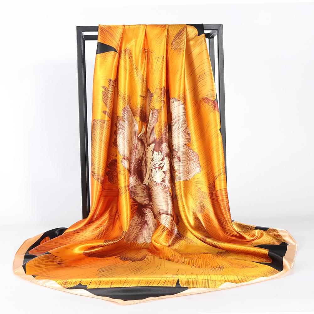 Høykvalitets luksuriøst silkeskjerf pannebånd Skjerf Halsskjerf For kvinner Kjede Silkeskjerf Dekorativt sjal for kvinner