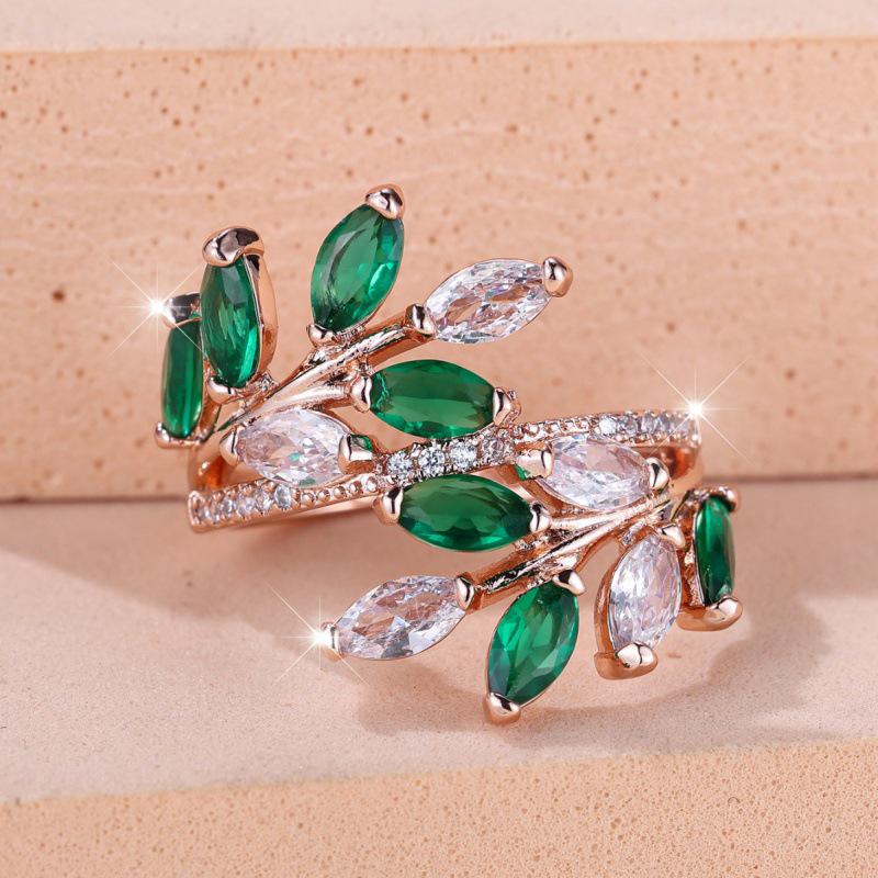 

Horse Eye Zircon Leaf Open Ring - Stylish and Versatile Adjustable Open Size
