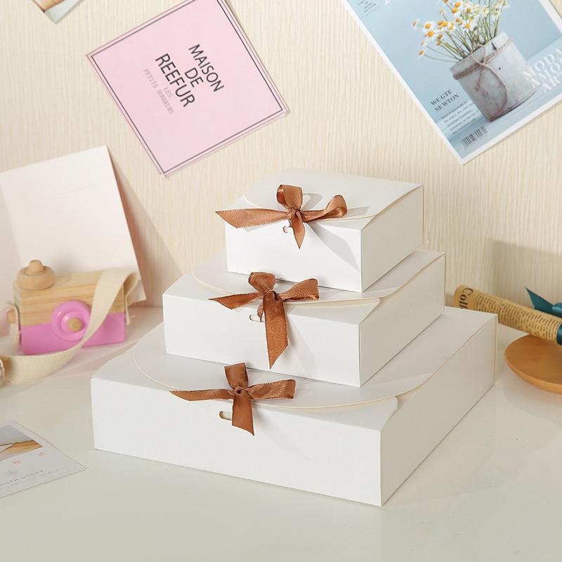 1/5Pcs Paper Gift Box Kraft Paper Gift Packaging Box With Bow Candy Chocolate Present  Packing Boxes Baby Shower Gift For Guests