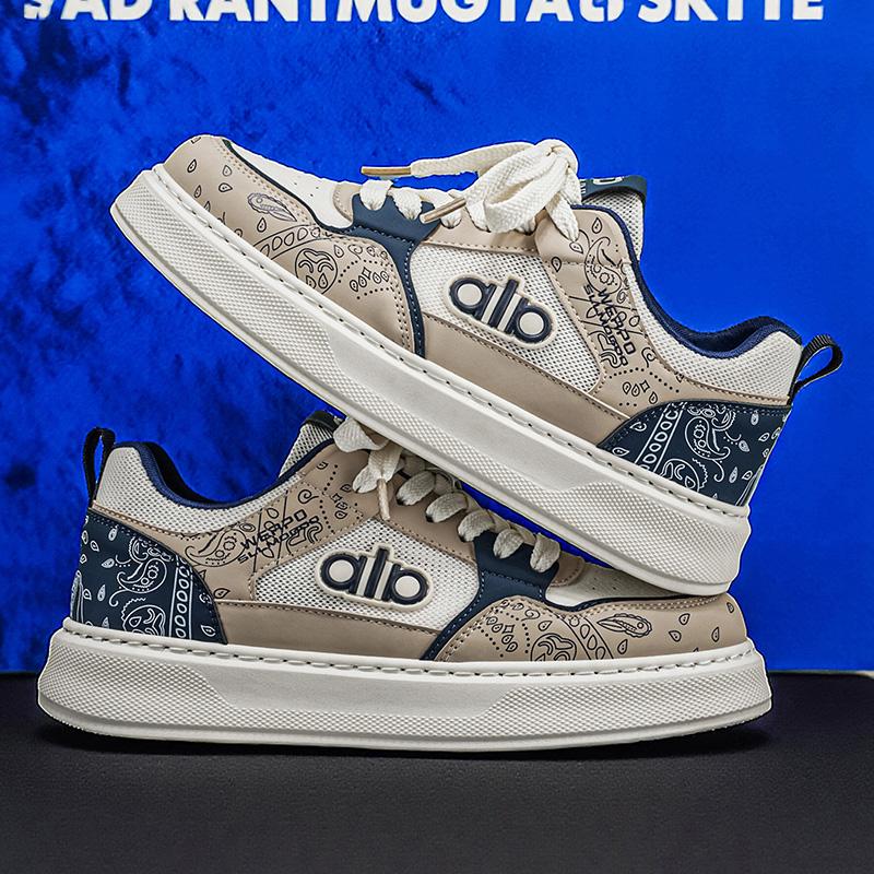 New Men's Classic Four Seasons Fashion Low Top Skateboarding Shoes Comfortable Soft Sole Sneakers