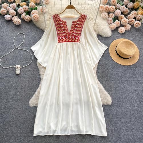 

Женские платья Новое поступление V-образный вырез вышитый воланами край длинный расклешенный рукав платье осеннее женское платье One Size белый