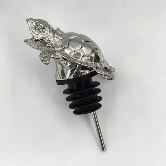 Turtle Wine Pourer Metal Decanter Spout with Drip-Free Design Elegant Bar Accessory