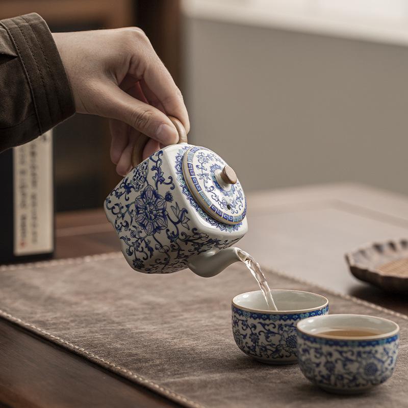 Blue and white Ru kiln square pot can be raised open ceramic office light luxury handmade tea brewer Kung Fu tea set high-end pot