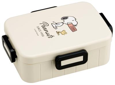 Adult Lunch Single Dishwasher Microwave Made In Snoopy Badge Box, 4-Point Lock, Layer, 650ml, Safe, Safe, Japan, (YZFL7-A)