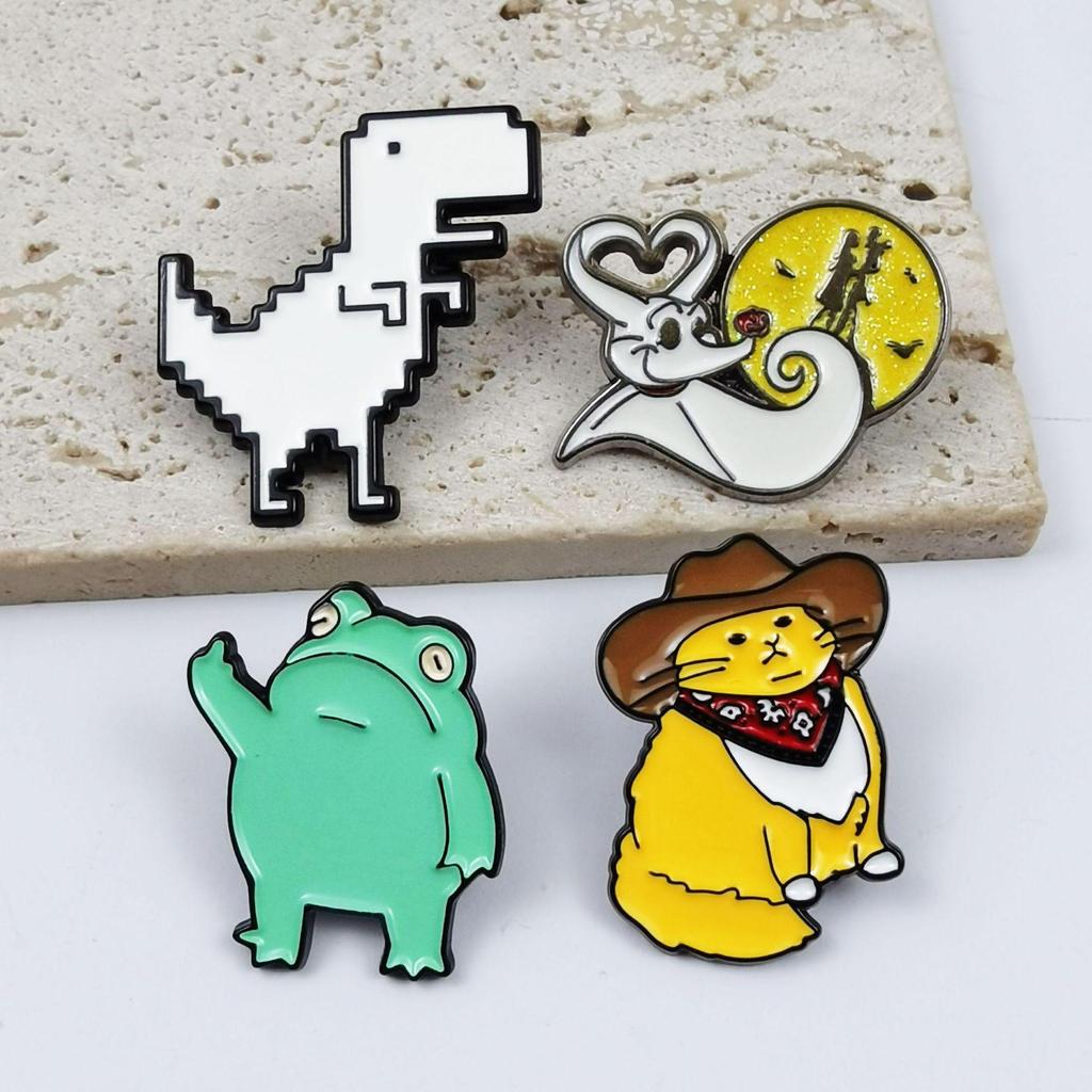 Cute Cartoon Animal Brooch - Denim Cat, Moon Rabbit Metal Badge for Backpacks