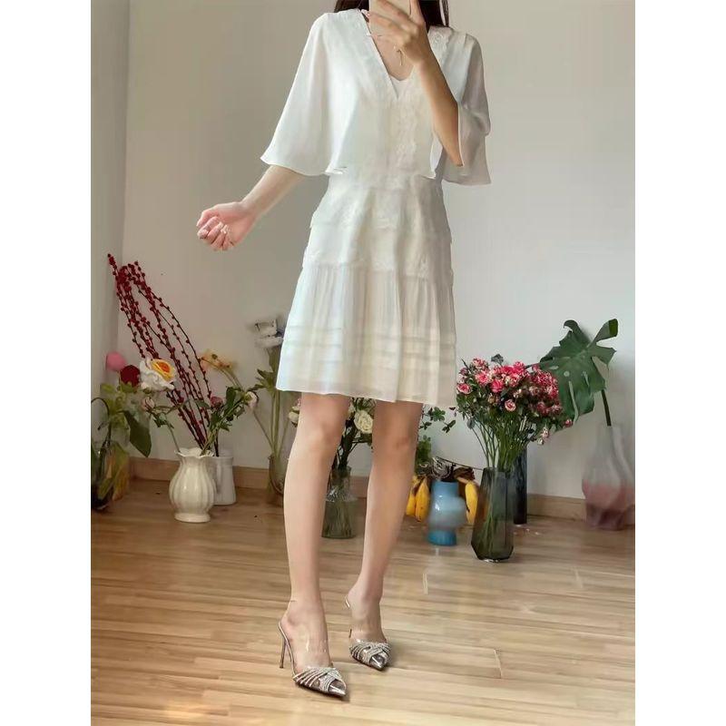 

Sunshine House Export Fashion 8cg Original White Fairy Chiffon Short Sleeve Dress Lace Patchwork 298 US Knife White 2: Bust size 84