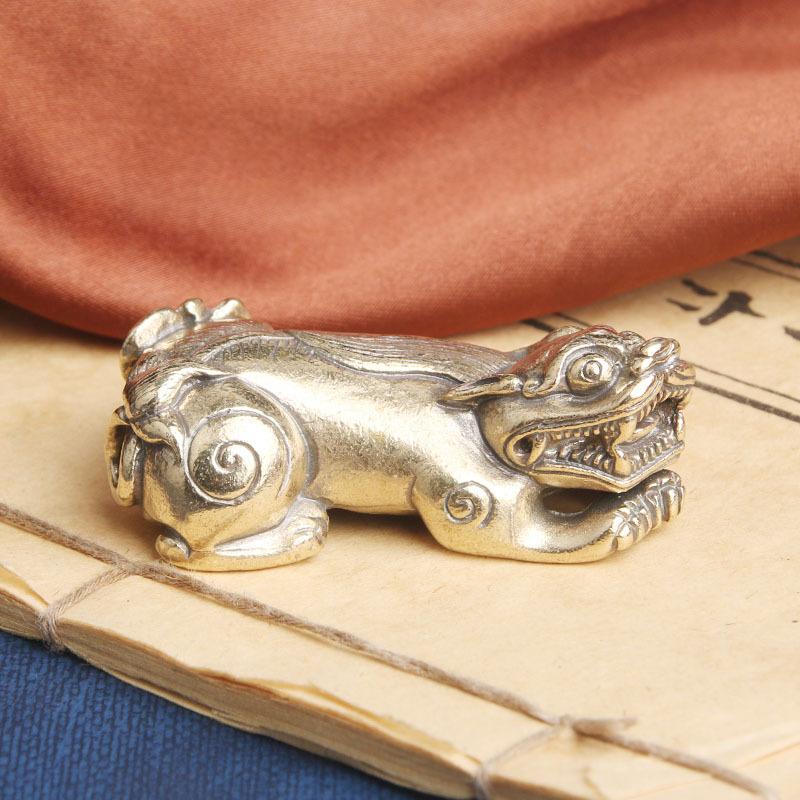 Pure Brass Vintage Pixiu Rest Desktop Ornament Study Paperweight Pen Holder Decoration Tea Pet Antique Copper Wholesale