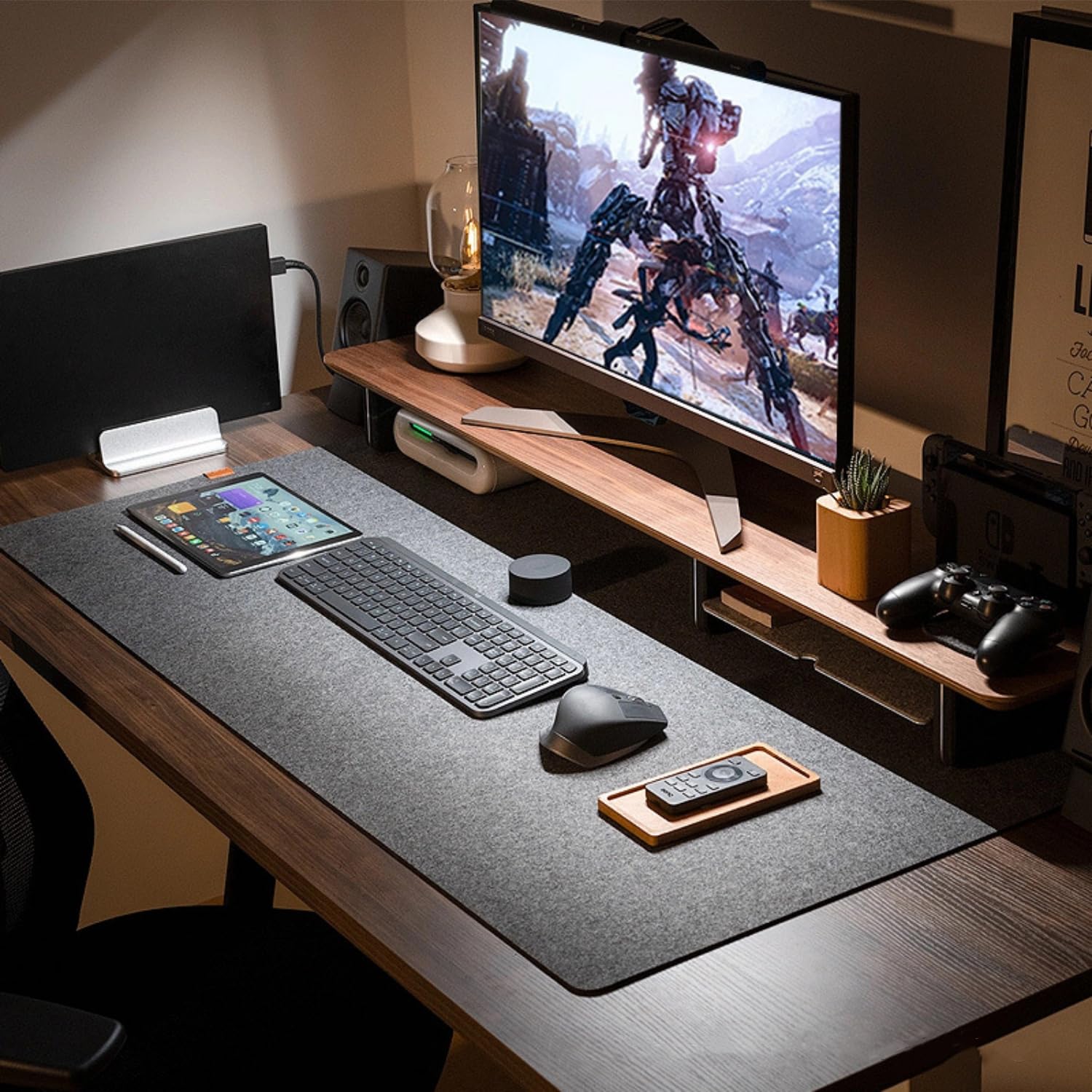 

IPPON Desk Mat Felt Gray 100x40cm Freely Cut Moisture Absorbent Mouse Pad Large PC Mat Keyboard Mat Desk Mat Durable for Office and Home Use Study