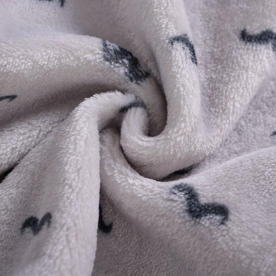 طقم ملابس بيجامة دافئة مكون من قطعتين من المخمل المرجاني للخريف والشتاء