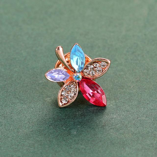 

Coat Brooches Sweater Brooches Female Jacket Pin Cardigan Button Temperament Basic Minimalist Fixed Clothes Silk Scarf ButtonSimple Jewelry