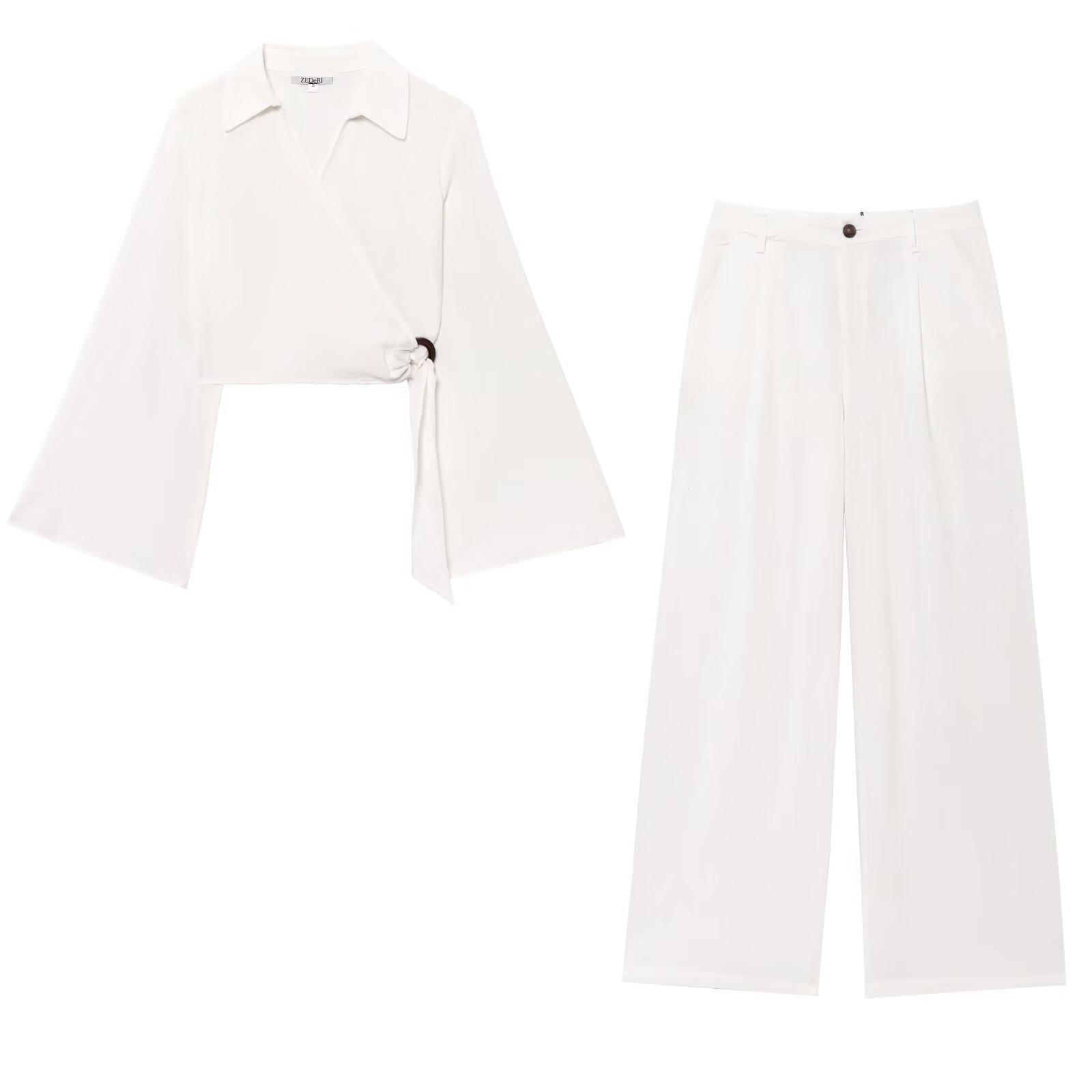 

Spring 2025 Buckle Accent Ramie Top and Pleated Pants Set XS