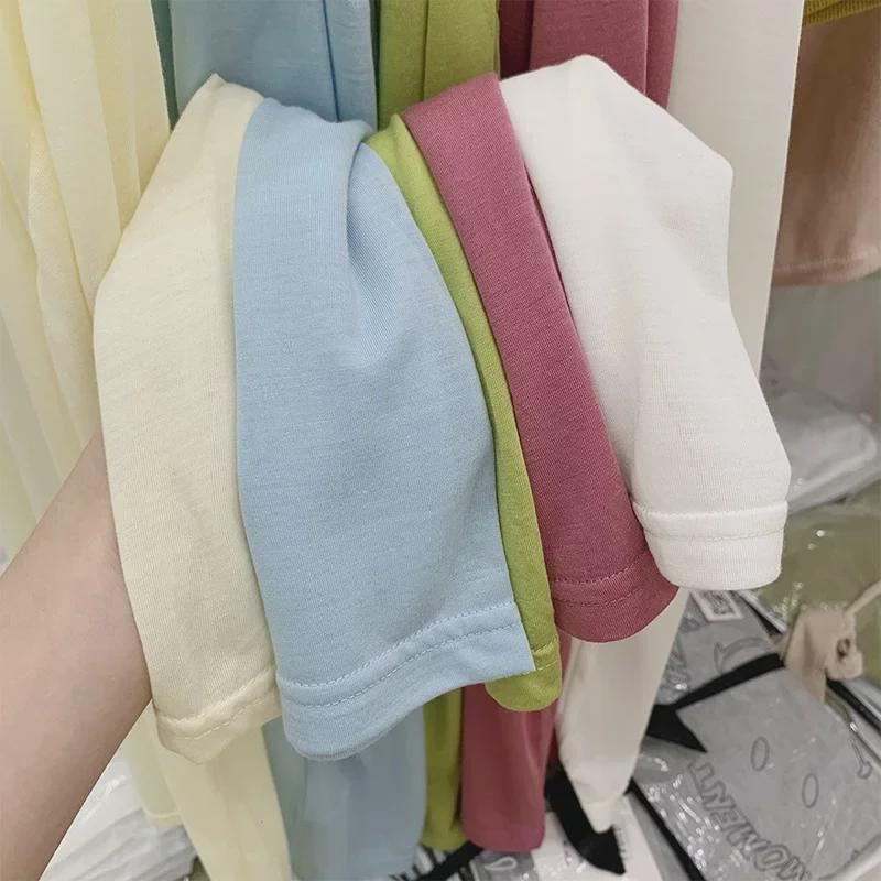 Women's Summer Ice Silk Long-Sleeve T-Shirt: Thin, Loose, Round Neck, Niche Sunscreen & Trendy Air Conditioning Top.