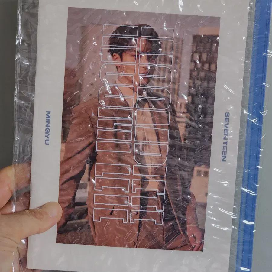 

Seventeen Incomplete Concert Photobook_minkyu
