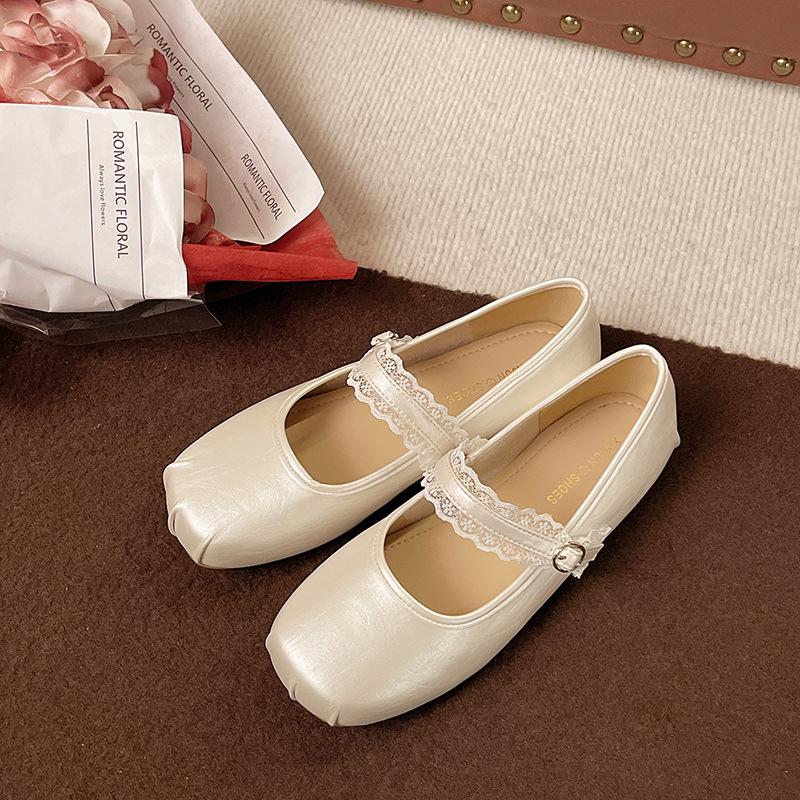 Lace Belt Shallow Mouth Versatile Ballet Mary Jane Shoes 2025 New Spring and Autumn French Square Head Flat Bottom Casual Shoes