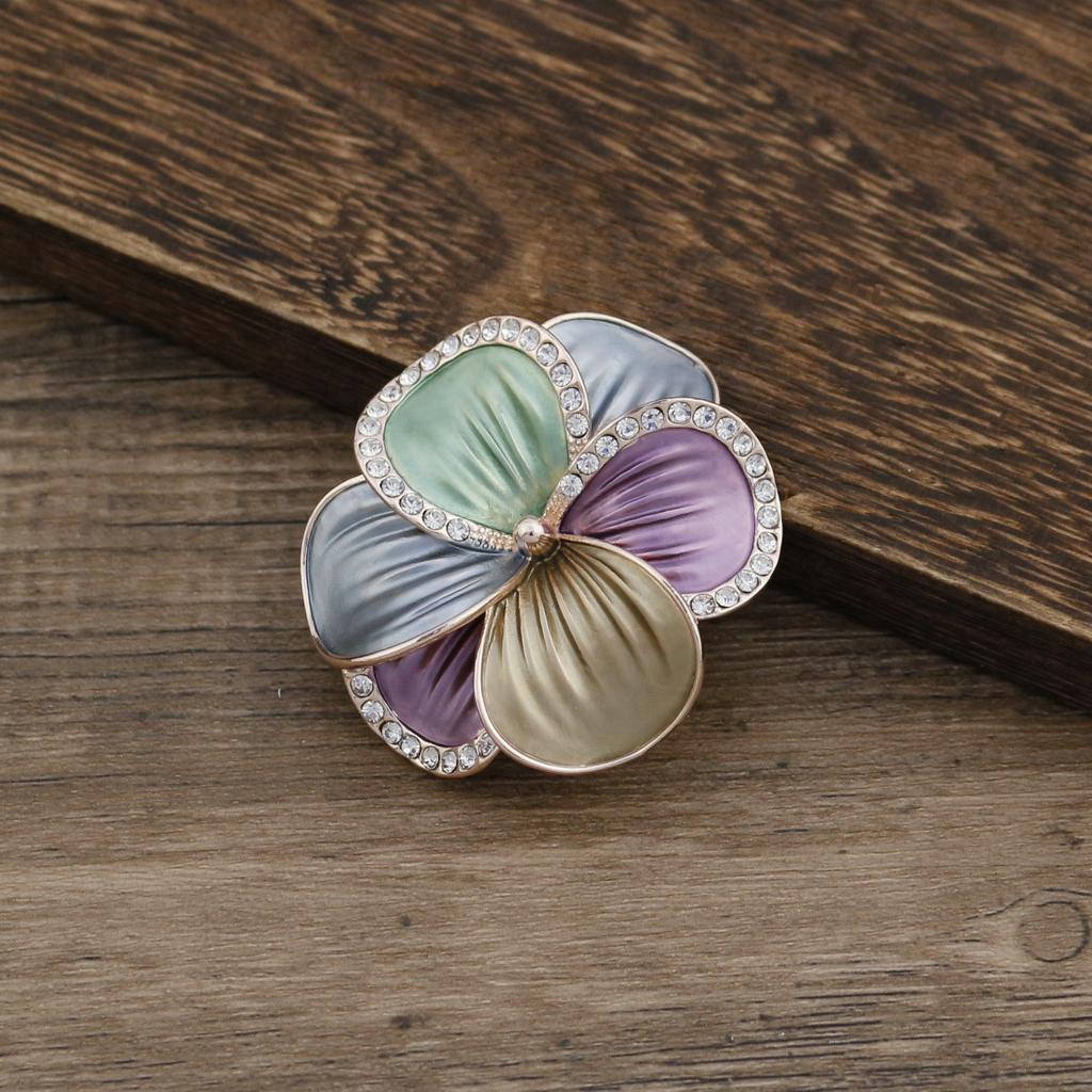 Neue Emaille geometrische Blume magnetische Brosche, modische und hochwertige Damen vielseitige multifunktionale Brosche