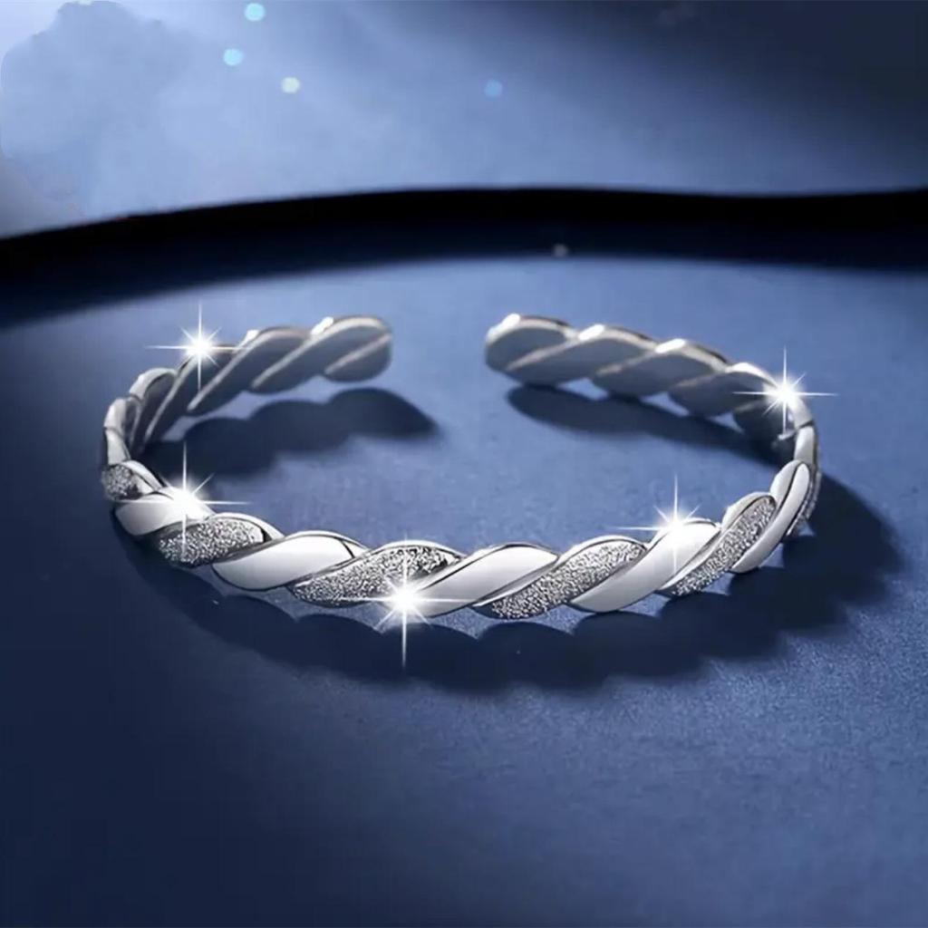 Möbius Pure Silver Interwoven Bracelet - Women's Fashion Jewelry, Mother's Day Gift