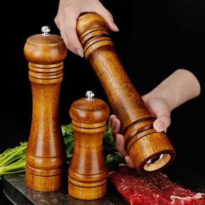 Klassisches Pfeffer- und Gewürzmühlen-Set aus Eichenholz, handgehaltenes Gewürzmühlen-Set mit einstellbaren Mühlen und Keramik-Mahlkern