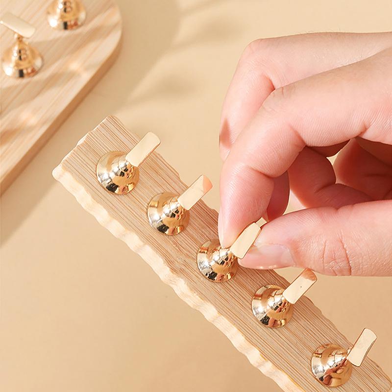 Magnetic Nail Holder Wooden Display Stand For False Nail Tips Gel Polish Showing Shelf Palettes Manicure Practice Tools Supply