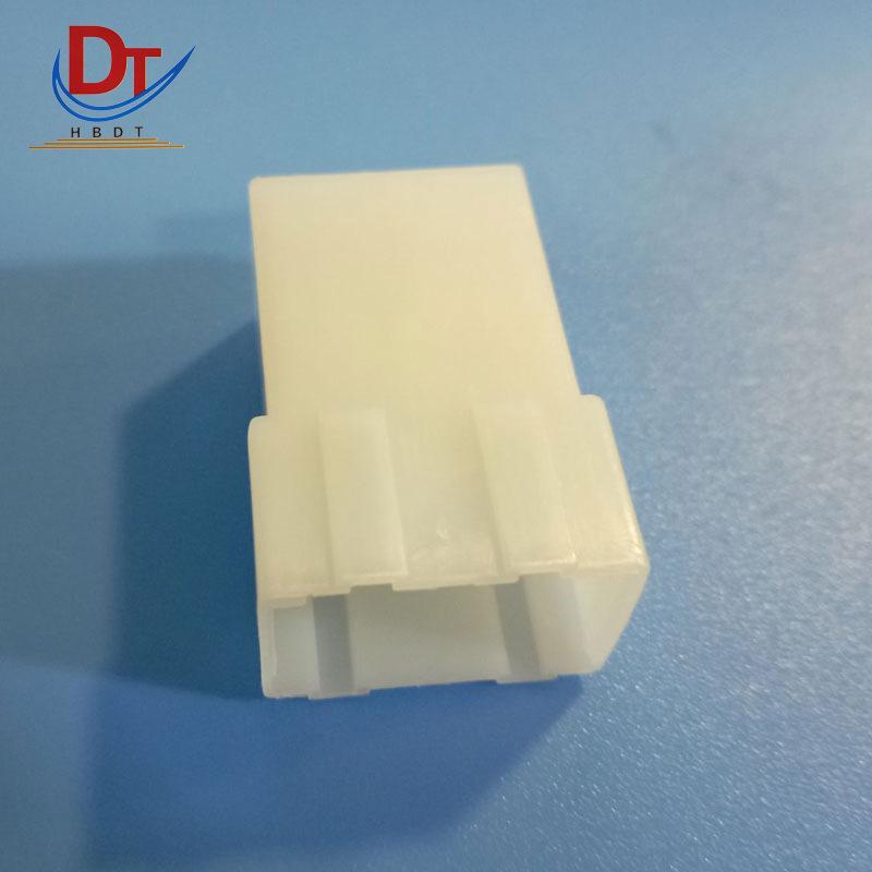 Automotive Wiring Harness Connector: DJ7041-9.5-11 White Plastic Shell PP05034