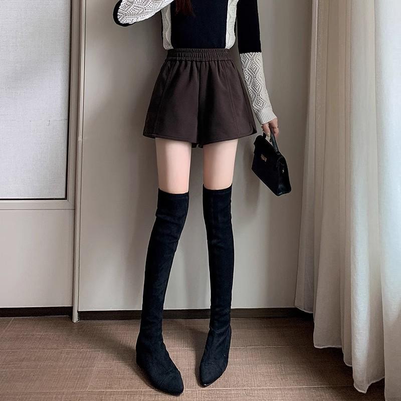 

Женские твидовые эластичные шорты с высокой посадкой Осень/Зима 2024: Стройнящий, Свободный крой, Стиль буткат Medium кофейный