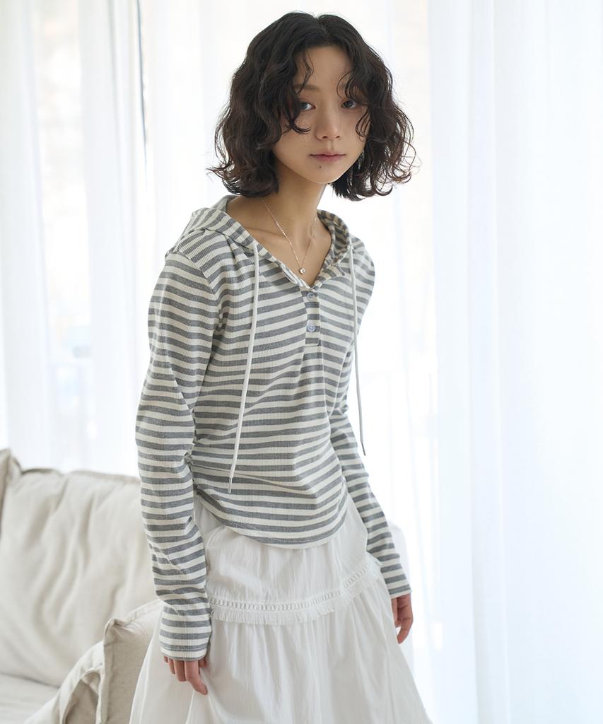 Striped Shirred Button Hoodie [Gray]