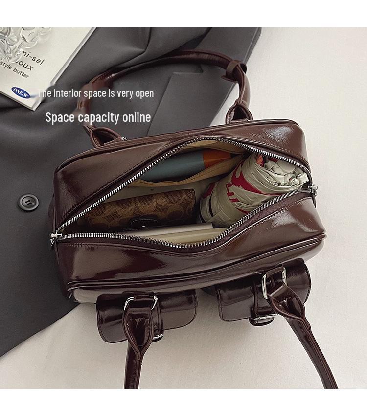 South Wind Women's Spring 2025 Retro Boston Samba Lounge Handbag