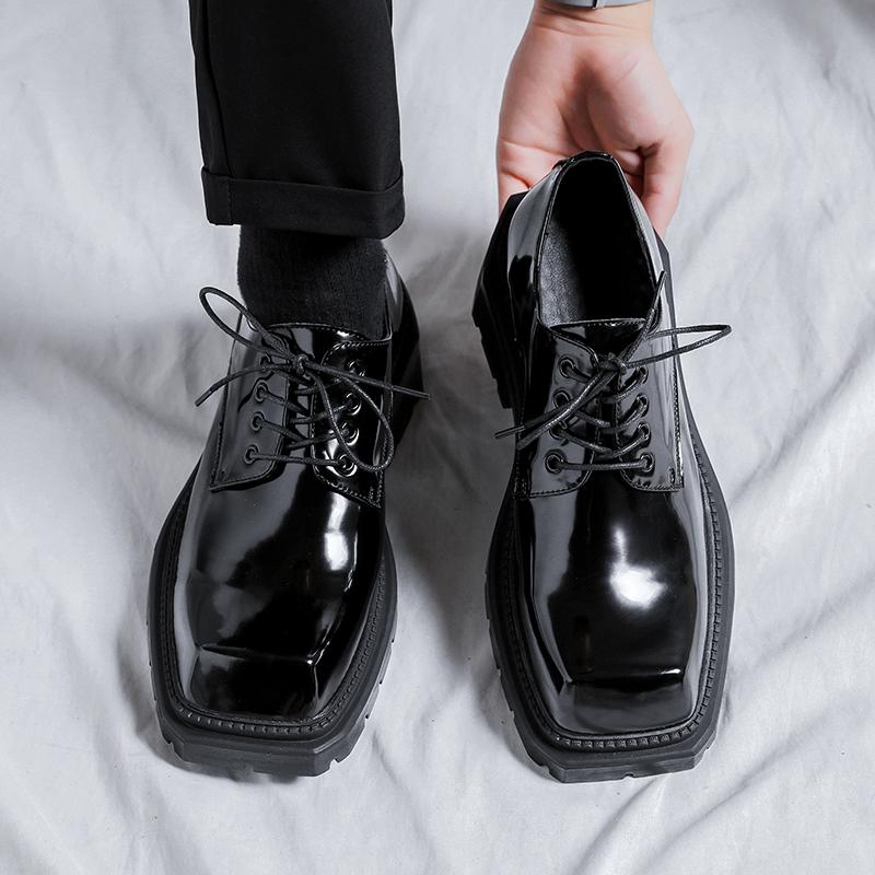 2025 Herren Freizeitschuhe Britische Business Herren Leder Schnürschuhe Dicke Sohlen Komfort Vielseitig Hochzeit Herren Anzugschuhe