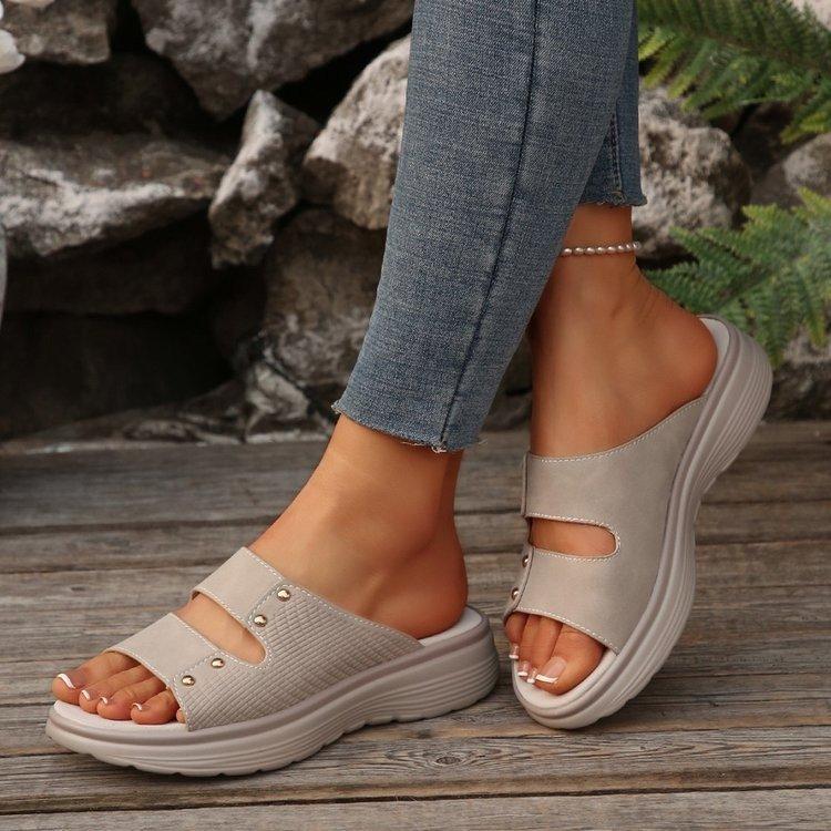 2025 new foreign trade summer platform slippers women's shoes platform word with casual slippers wear cool slippers
