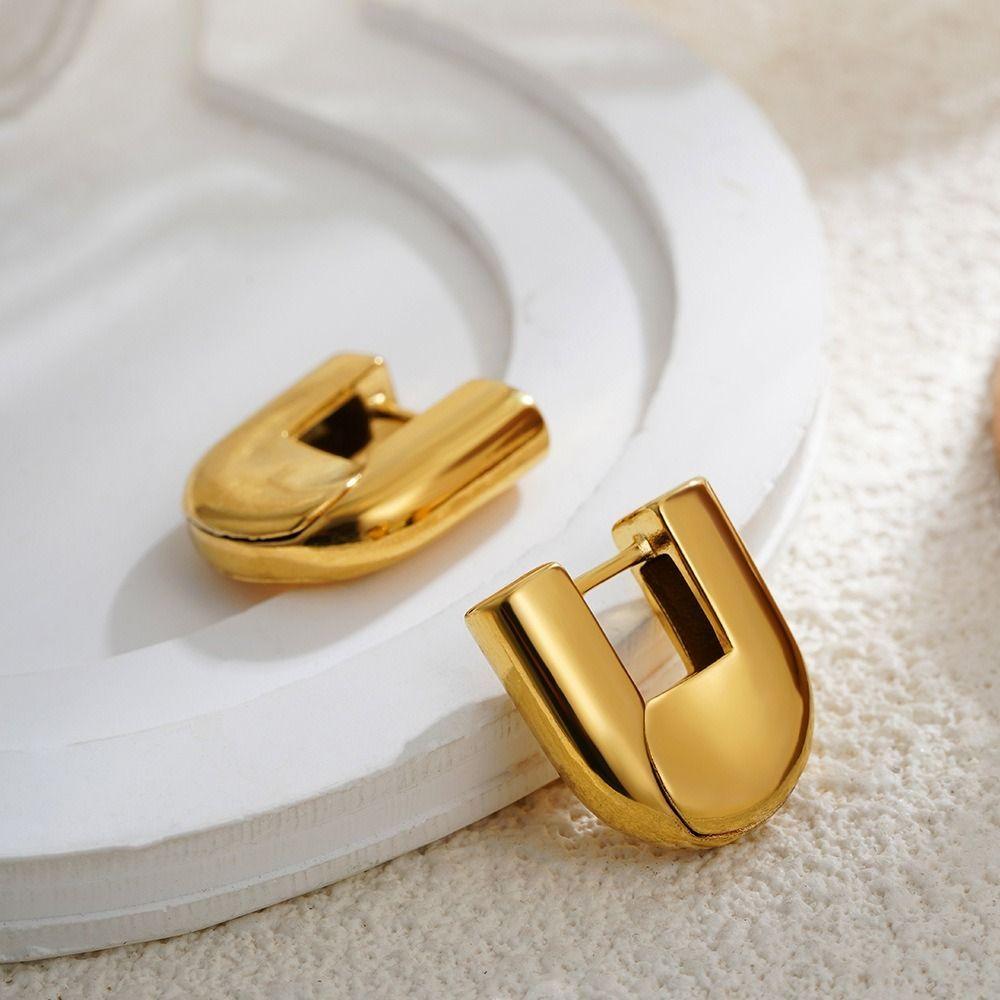 Polished PVD U Shape Hoop Earrings Waterproof Glossy Finish Chunky Hoop Earrings 18K Gold Plated Heavy Design Huggie Hoops