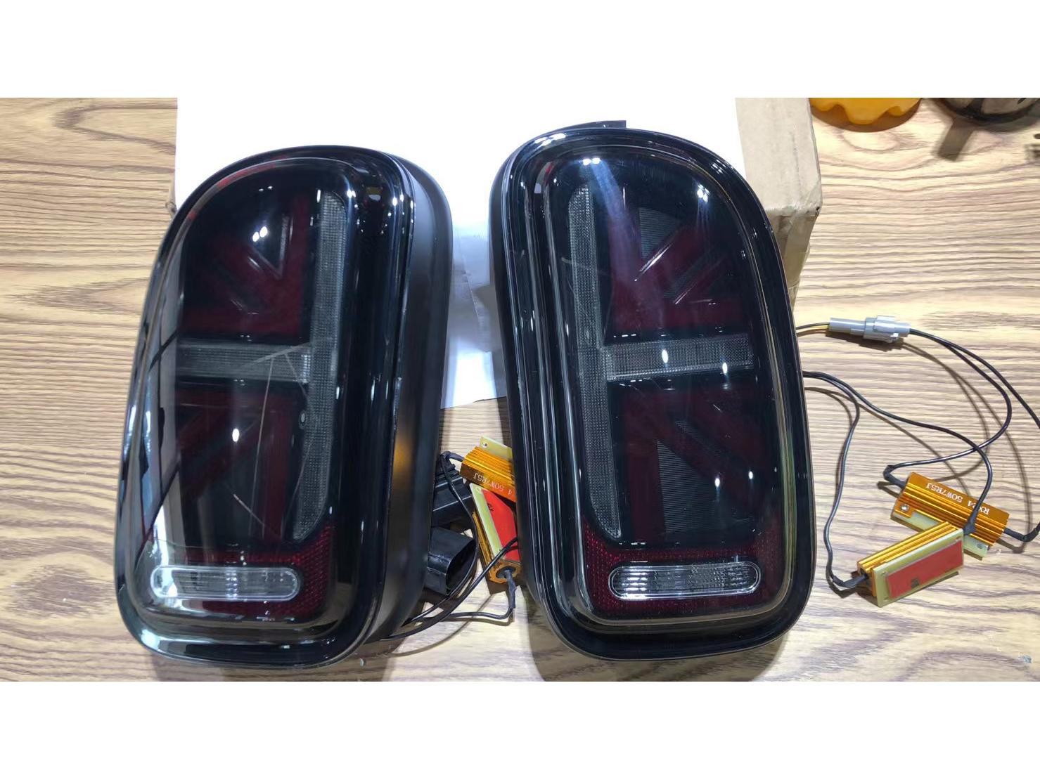 

Задний фонарь Vland для BMW Mini R56 с тормозной лентой и поворотником