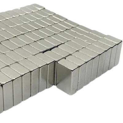 AVADEN 15x10x10mm Strong Rectangular Magnet