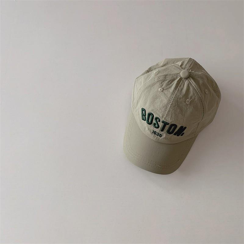 

Бейсболка с вышитыми буквами для малышей, летняя, быстросохнущая, дышащая, для мальчиков и девочек, кепка с козырьком, регулируемая, для детей, солнцезащитные шляпы светло-зеленый