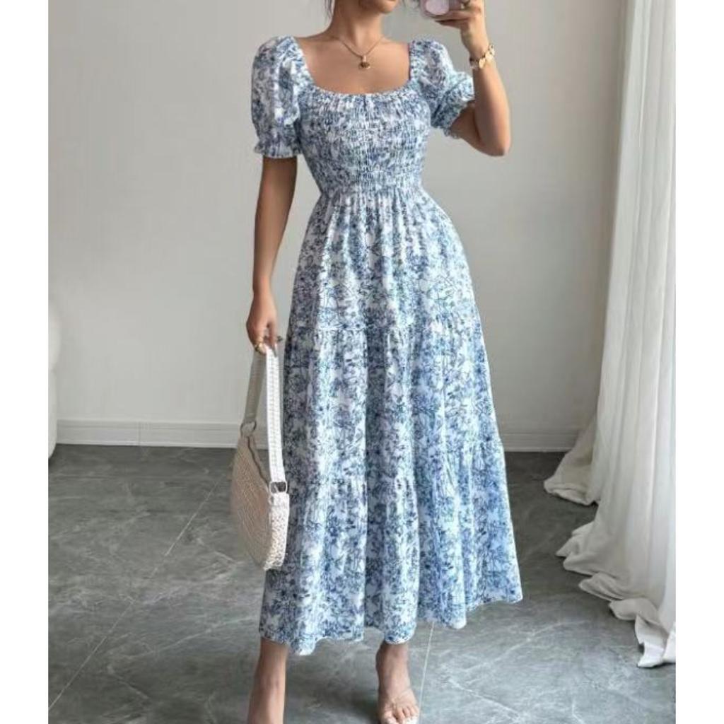 Women's Square Neck Puff Short Sleeve Smocked Floral Print Tiered Midi Dress Elegant Casual Swing Sundress