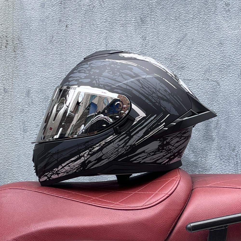DOT Full Helmet Double Mirror Helmet Men's Four-season Universal Hard Hat Female Knight Locomotive Double Lens
