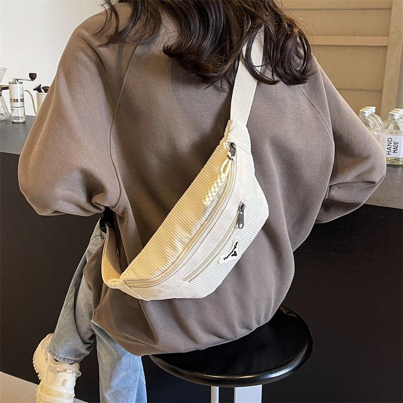 Retro Velvet Trendy Brand Chest Satchel New Versatile Fashion Women's Crossbody Mobile Phone Bag Sports Leisure Shoulder Bag