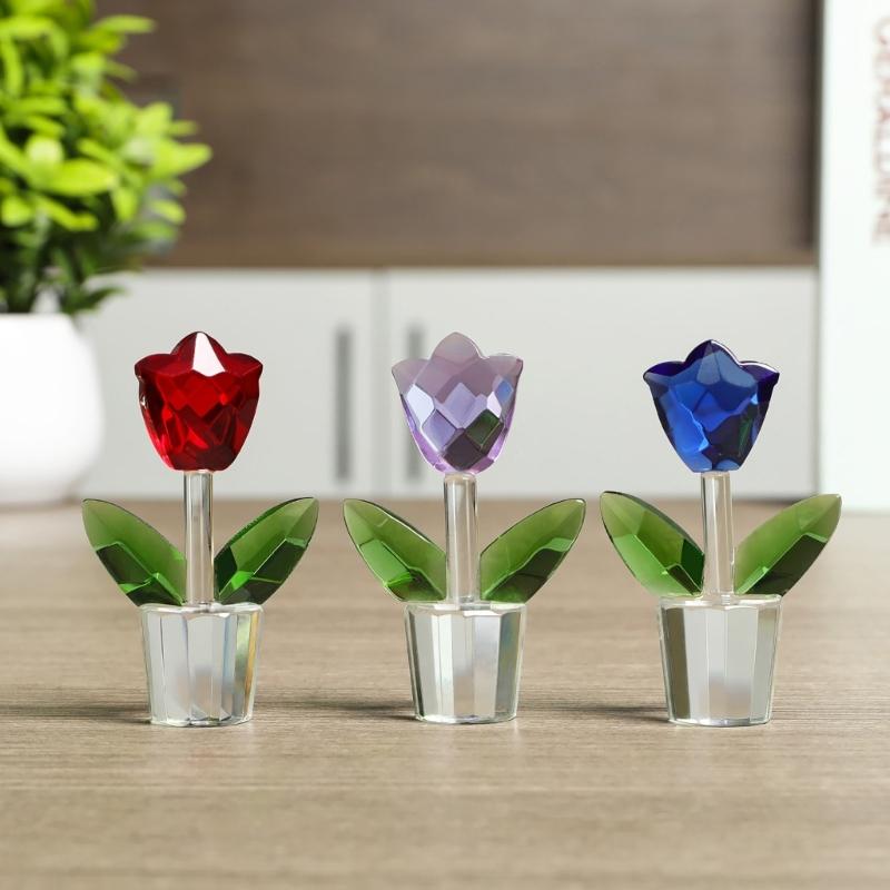 Captivating Crystal Tulips Sculpture Glass Miniature Flower Decorative Figurine Ornament for Valentines Day Gift Giving