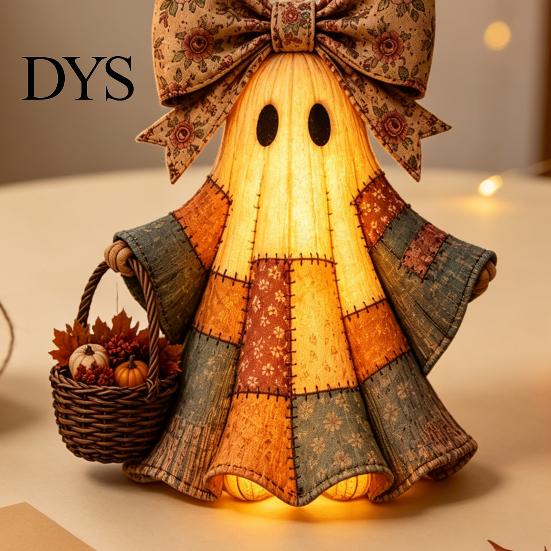 Decorative Resin Crafts Lighted Vintage Patchwork Ghost Door Hanger, Rustic Farmhouse Figurine, LED Light Up Realistic Figurine Halloween Spooky