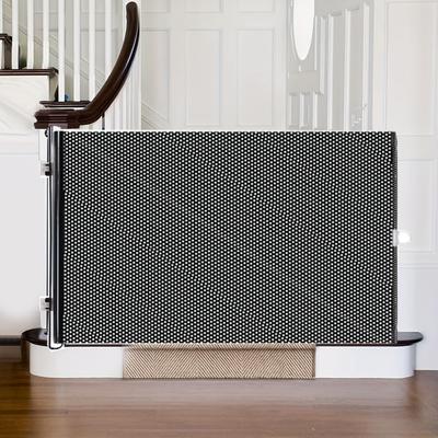 Expandable Retractable Pet Gate for Doorways, Stairs & Hallways, Safety Gate for Dogs & Cats, Durable PVC with Metal Clasps, Dog Gates for Inside