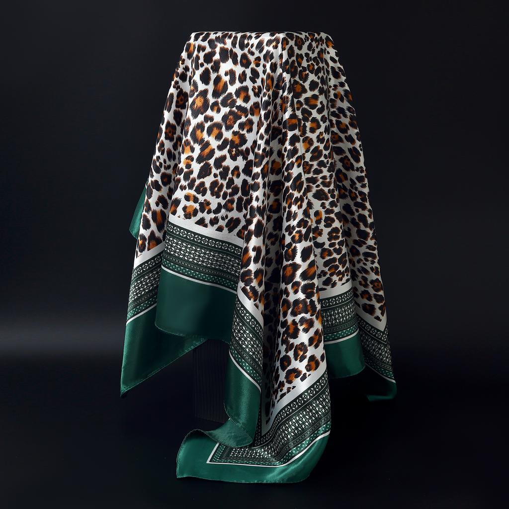 Europe America Kerchief Four Seasons Popular Silk Scarves Luxury Style Sunscreen Square Shawls New Fashion 90X90CM Headcloth