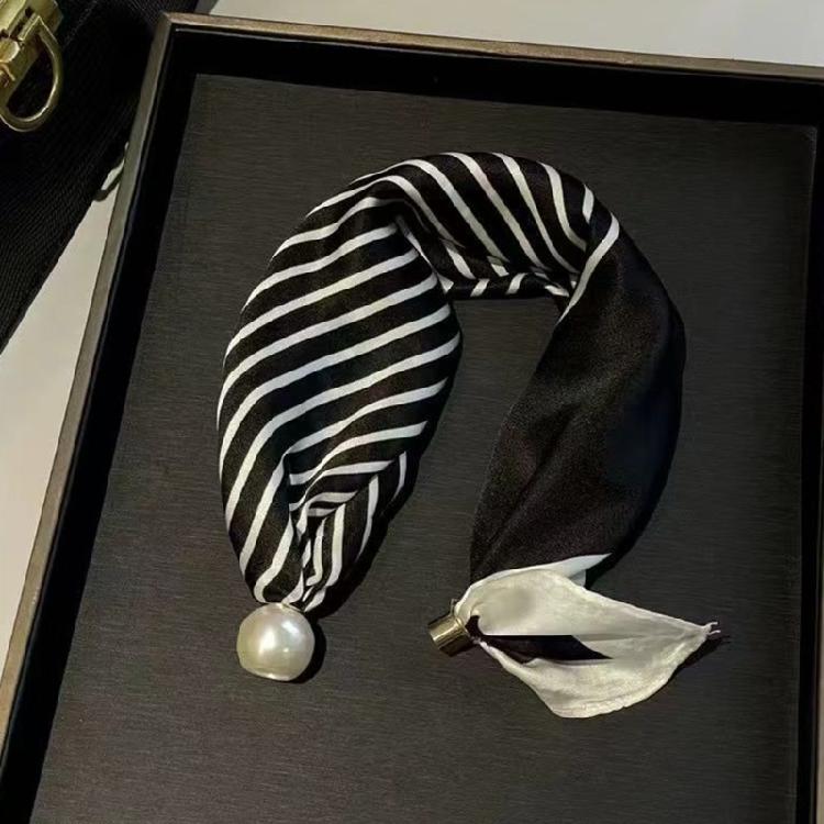 Atmungsaktiver Perlen-Hals-Schal Magnetverschluss Französisches Muster Seidenschal für Arbeit und Freizeit Halsbekleidungs-Accessoires