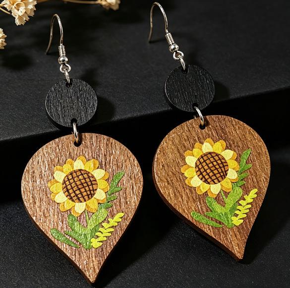 Bohemian Retro Cross Sunflower Water Drop Earrings - Ethnic Wooden Pendant Accessories