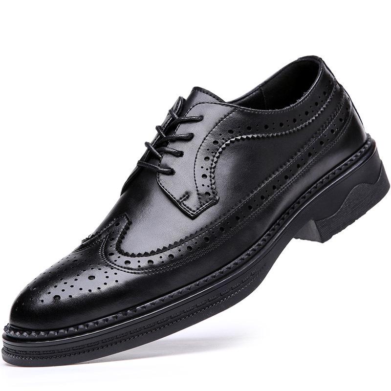 

2025 Spring Men s Shoes Leather British Dress Business Pointed Leather Shoes Men s Brock Carved Casual Shoes Men 38
