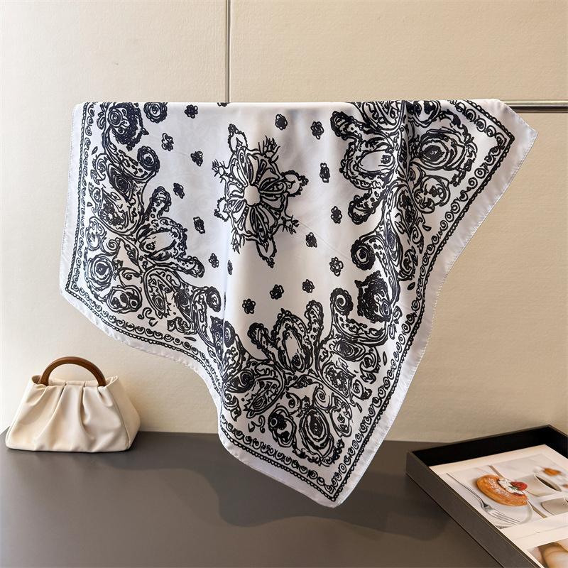 

70Cm Square Flowers Print Red Square Silk Scarf Casual Elegant Thin Breathable Neck Women Windproof Head Wrap Hair Scarves 70x70cm