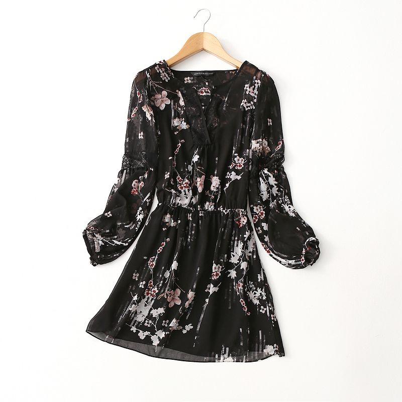 

Foreign Trade Brand Overplus Order V-neck Lace-up Retro Print Waist Hugging Slimming Lace Stitching Long sleeve Chiffon Dress Black Print Euro -10