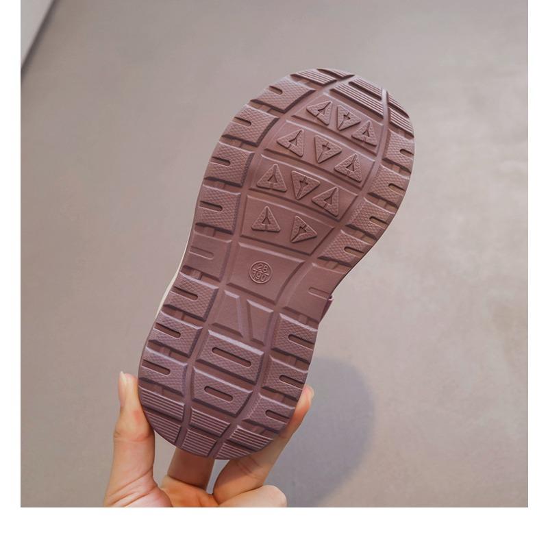 New Summer Girls' Sandals - Sports Closed-Toe Beach Sandals for Big Kids & Youth